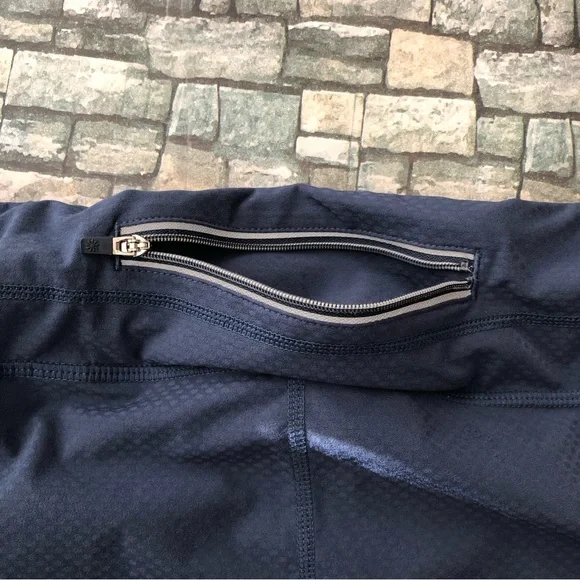 Athleta Quick Dry Lightweight Cropped Pants Sz S - Picture 5 of 11